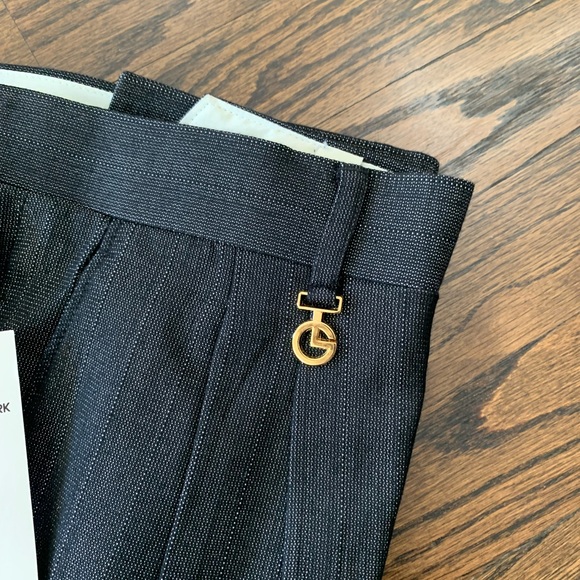 New Goldlion Men’s Suit Asia Sizing, around size 40 Canadian - Picture 15 of 16